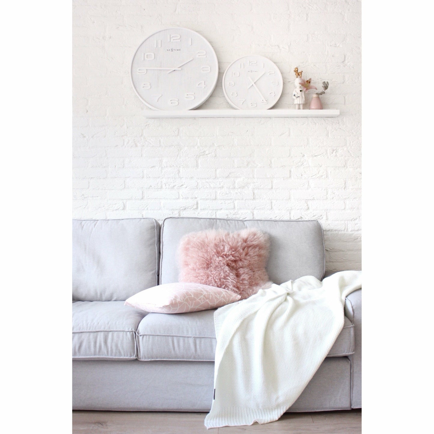 NeXtime - Wall clock – 35 cm - Wood - White - 'Wood Wood Medium'