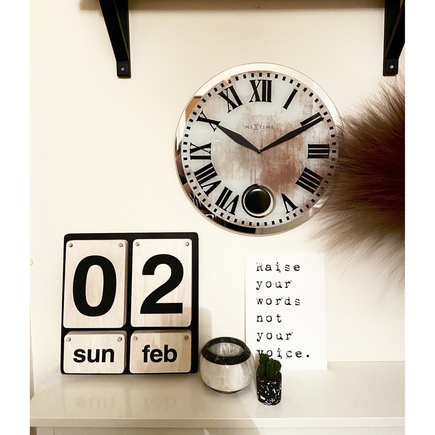 NeXtime - Wall clock – 43 x 4.2 cm - Glass - White - 'Romana'